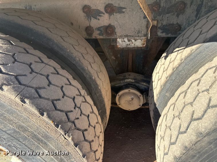 image for item DW4344 2002 Mack CV513 ready mix truck