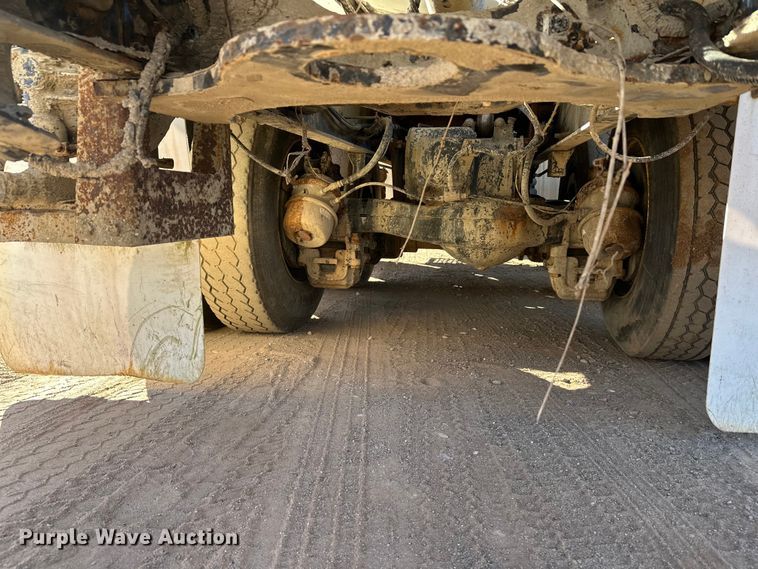 image for item DW4344 2002 Mack CV513 ready mix truck