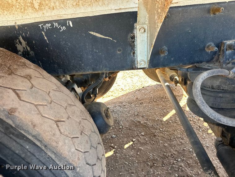 image for item DW4344 2002 Mack CV513 ready mix truck