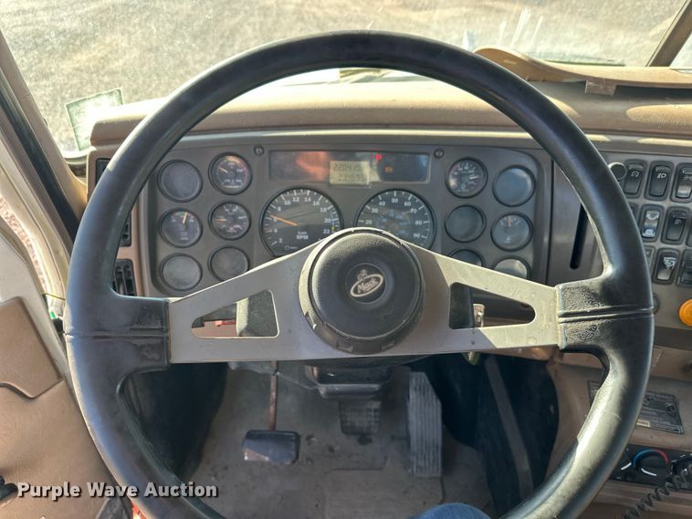 image for item DW4344 2002 Mack CV513 ready mix truck