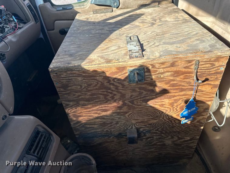 image for item DW4344 2002 Mack CV513 ready mix truck