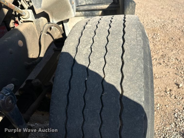 image for item DW4344 2002 Mack CV513 ready mix truck