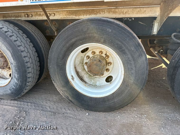 image for item DW4344 2002 Mack CV513 ready mix truck