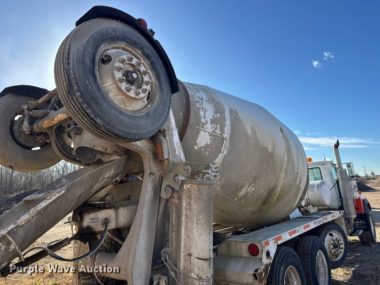 image for item DW4346 1996 Mack RD ready mix truck