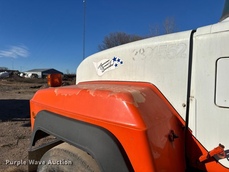 image for item DW4346 1996 Mack RD ready mix truck