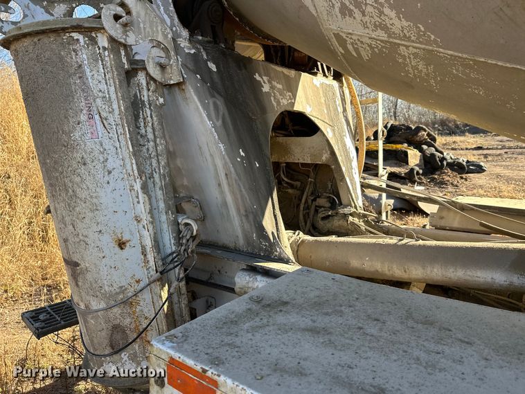 image for item DW4346 1996 Mack RD ready mix truck