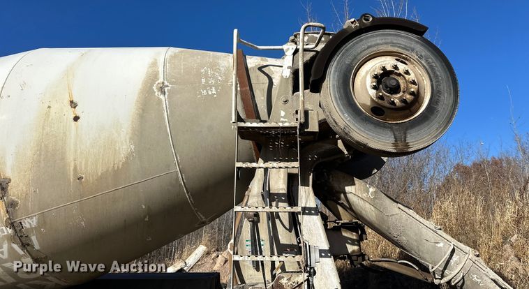 image for item DW4346 1996 Mack RD ready mix truck