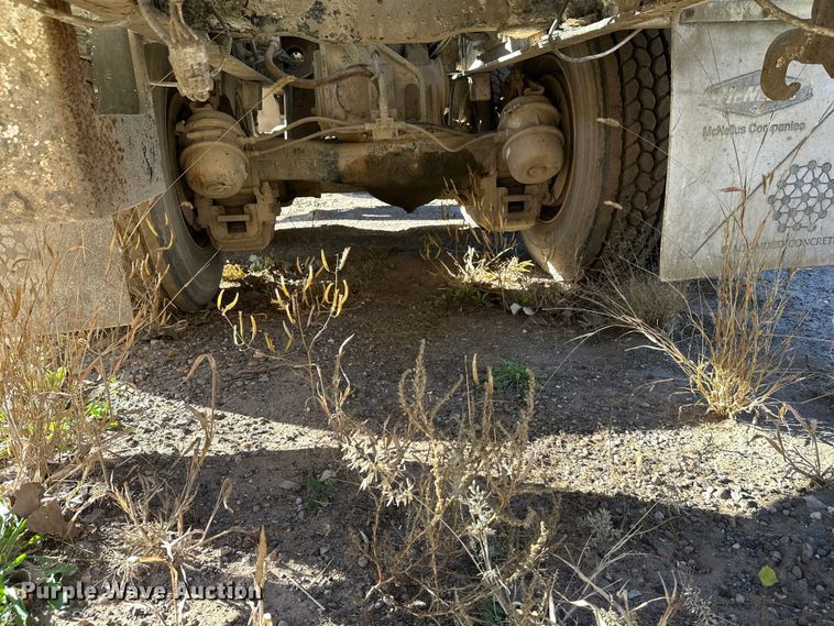 image for item DW4346 1996 Mack RD ready mix truck