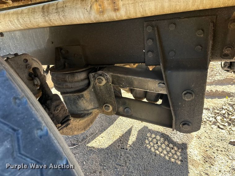 image for item DW4346 1996 Mack RD ready mix truck