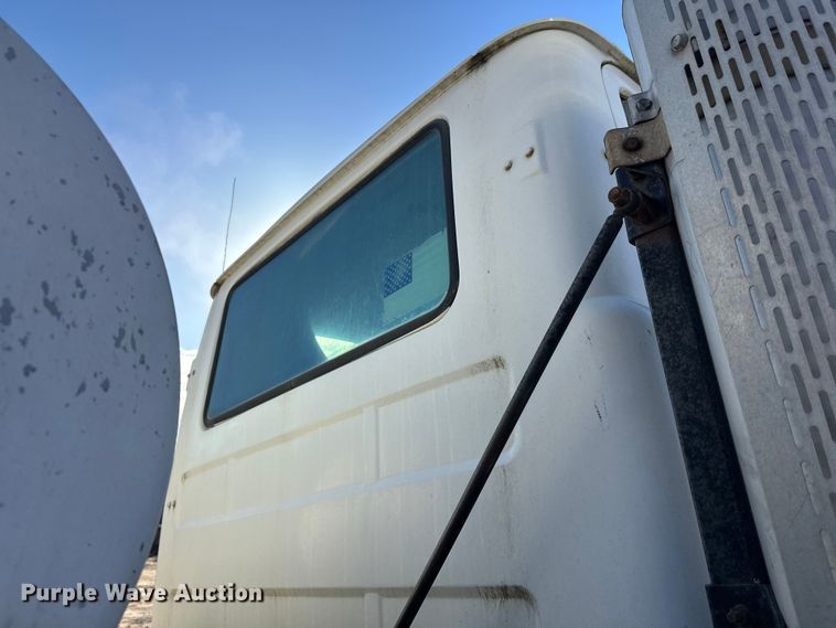 image for item DW4346 1996 Mack RD ready mix truck