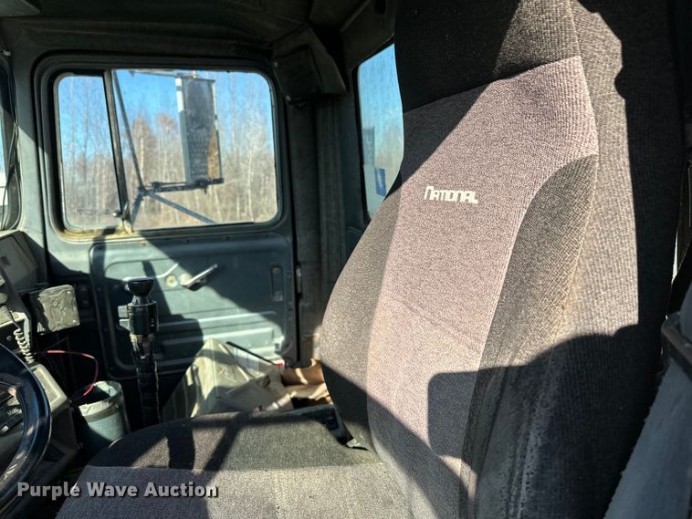 image for item DW4346 1996 Mack RD ready mix truck