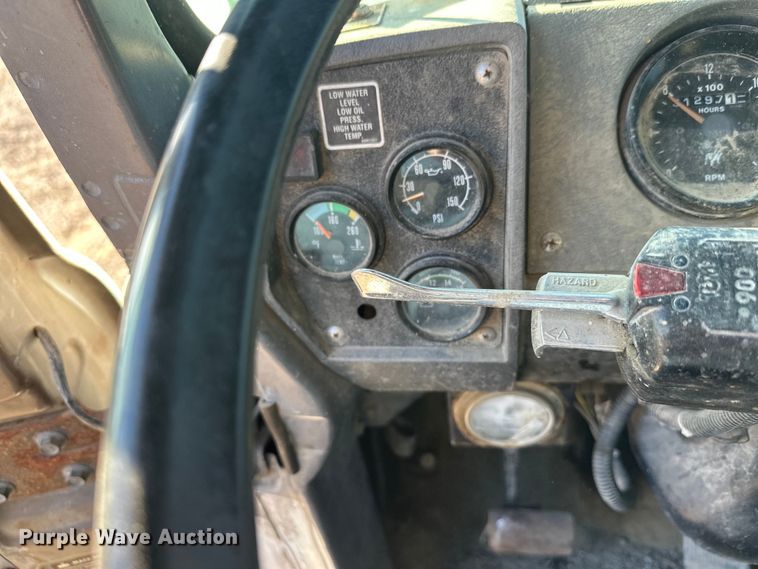 image for item DW4346 1996 Mack RD ready mix truck