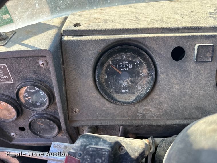 image for item DW4346 1996 Mack RD ready mix truck