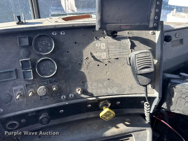 image for item DW4346 1996 Mack RD ready mix truck