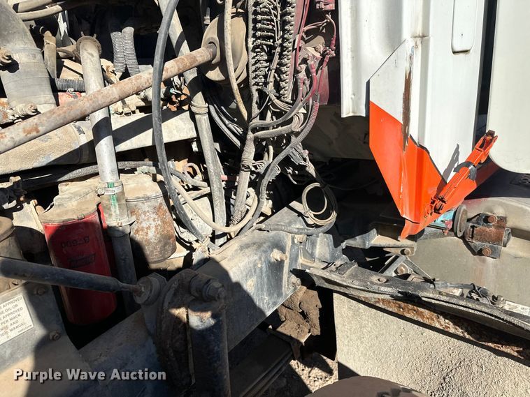 image for item DW4346 1996 Mack RD ready mix truck