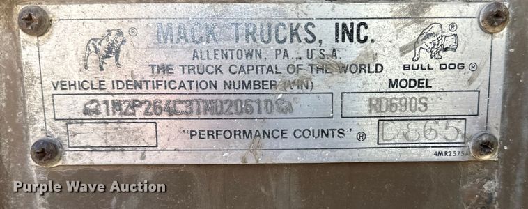image for item DW4346 1996 Mack RD ready mix truck