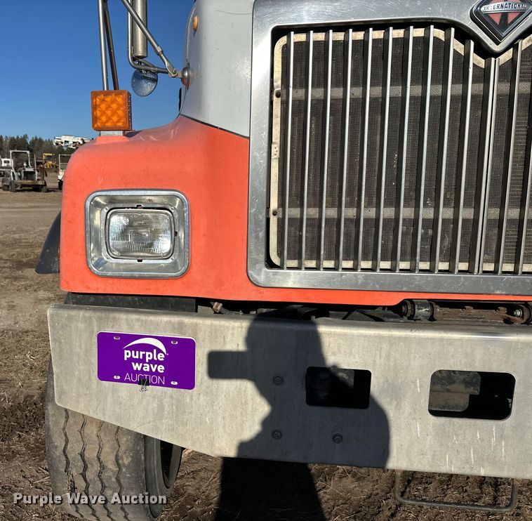 image for item DW4354 2008 International 5500i ready mix truck