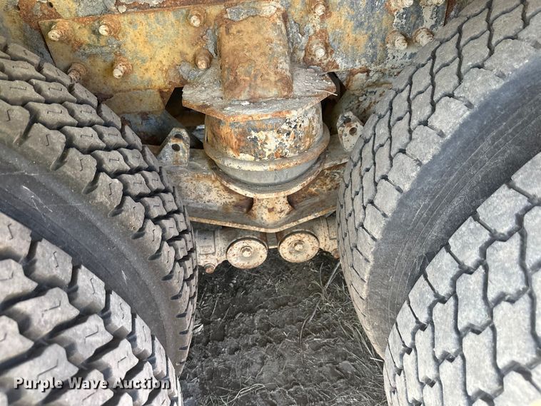 image for item DW4354 2008 International 5500i ready mix truck