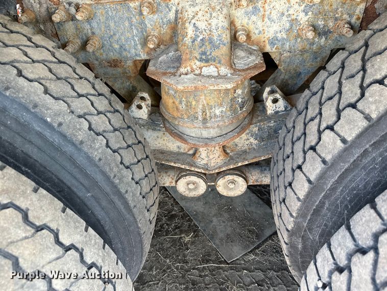 image for item DW4354 2008 International 5500i ready mix truck