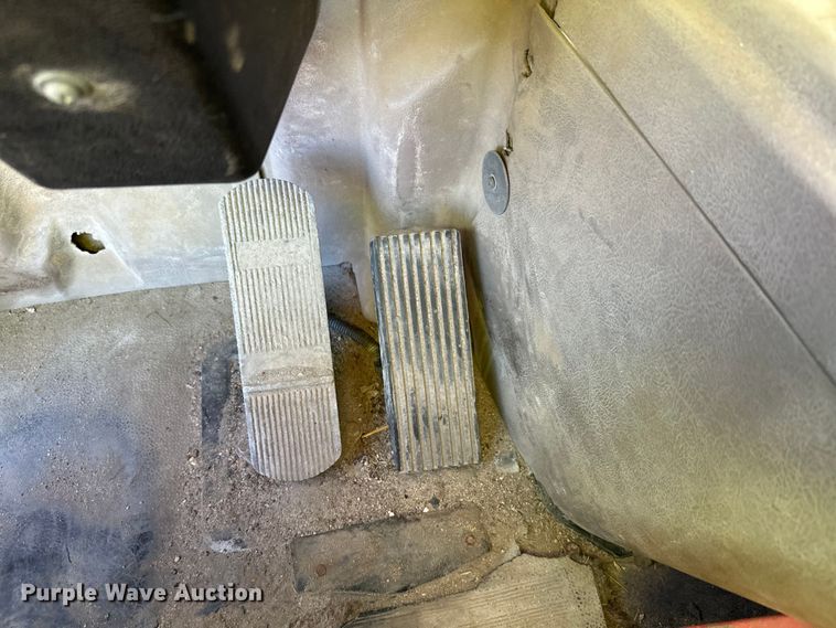 image for item DW4354 2008 International 5500i ready mix truck