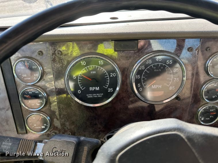 image for item DW4354 2008 International 5500i ready mix truck