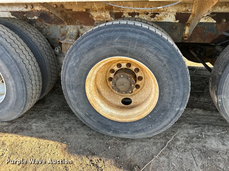 image for item DW4354 2008 International 5500i ready mix truck