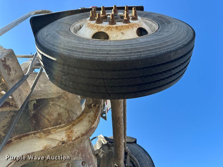 image for item DW4354 2008 International 5500i ready mix truck