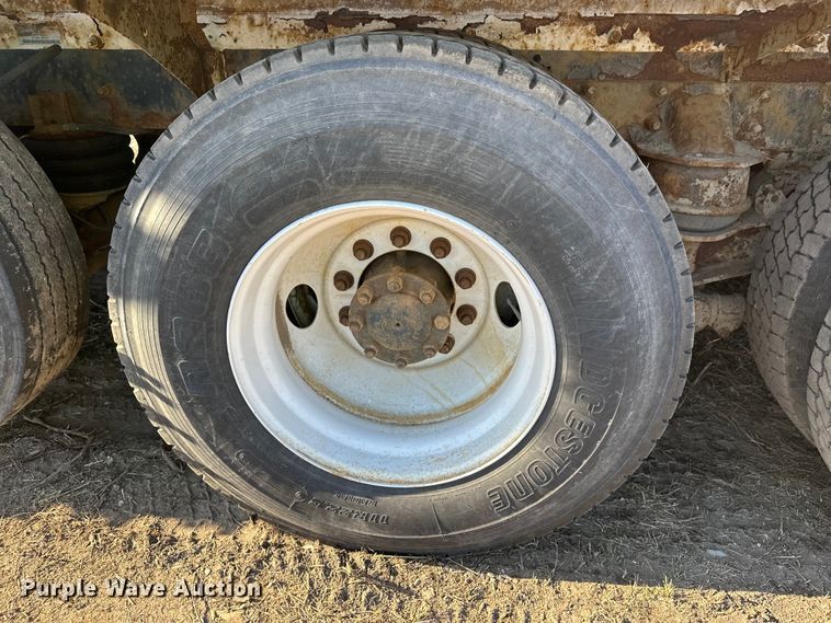 image for item DW4354 2008 International 5500i ready mix truck