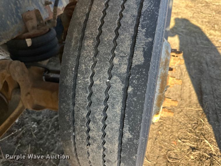 image for item DW4354 2008 International 5500i ready mix truck