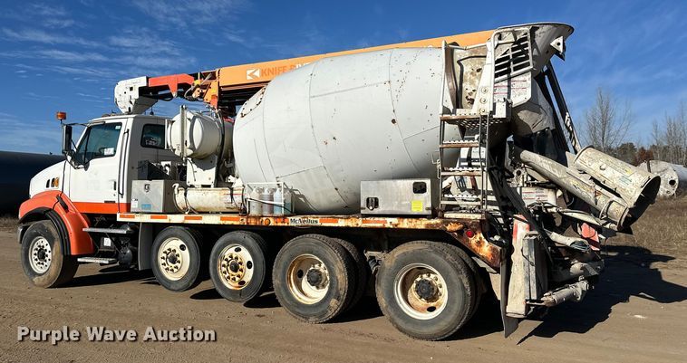 image for item DW4367 2000 Sterling L-Line ready mix truck