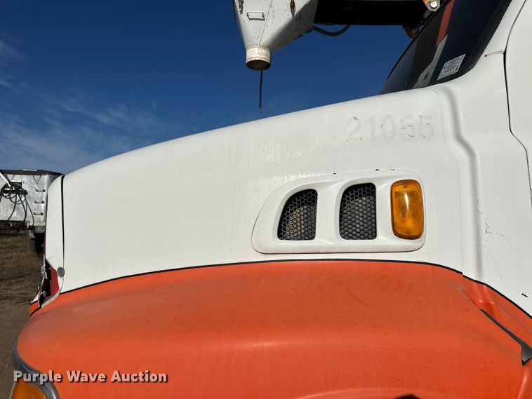 image for item DW4367 2000 Sterling L-Line ready mix truck