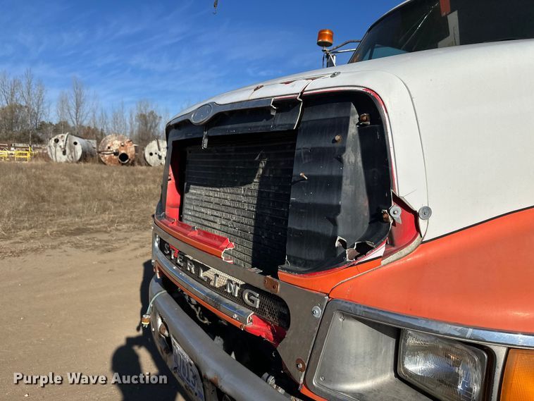 image for item DW4367 2000 Sterling L-Line ready mix truck