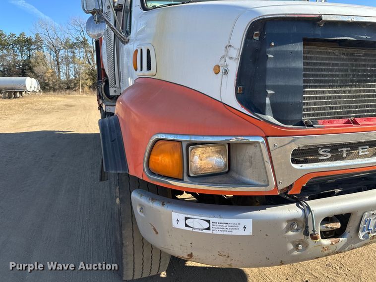 image for item DW4367 2000 Sterling L-Line ready mix truck