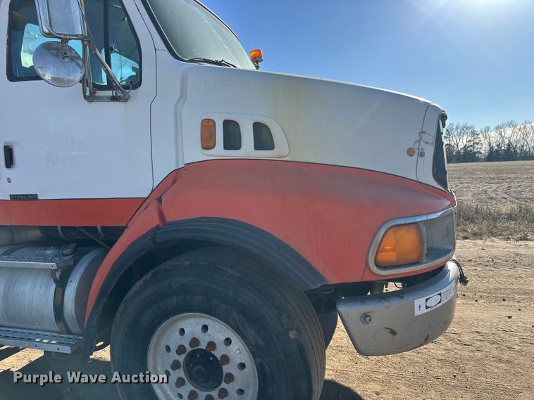 image for item DW4367 2000 Sterling L-Line ready mix truck