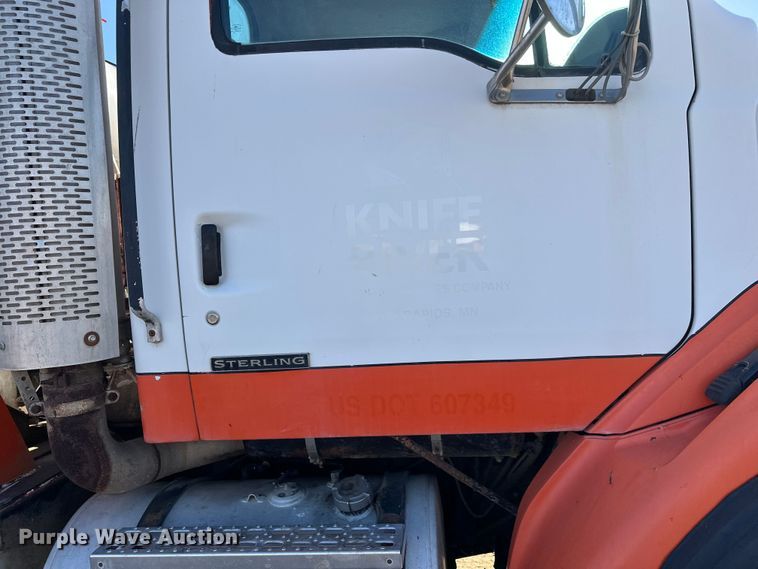 image for item DW4367 2000 Sterling L-Line ready mix truck