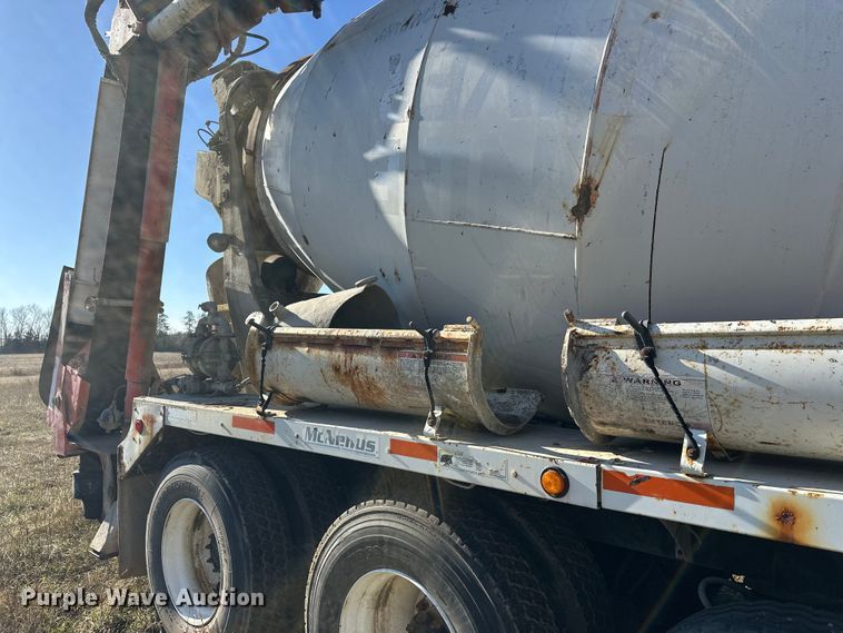 image for item DW4367 2000 Sterling L-Line ready mix truck