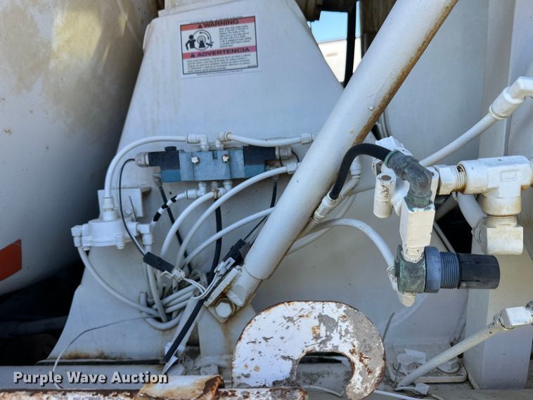 image for item DW4367 2000 Sterling L-Line ready mix truck