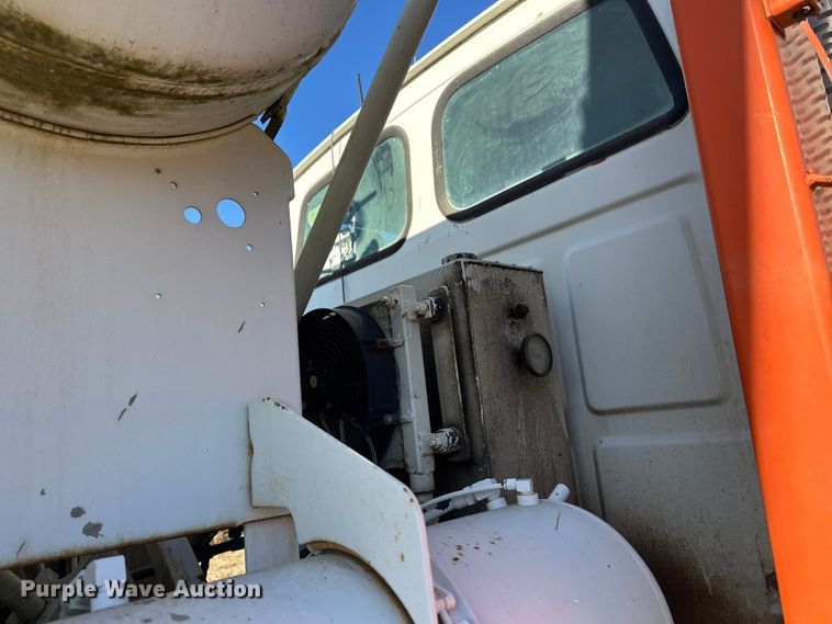 image for item DW4367 2000 Sterling L-Line ready mix truck