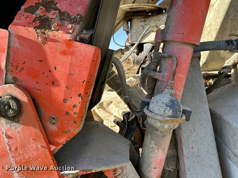 image for item DW4367 2000 Sterling L-Line ready mix truck