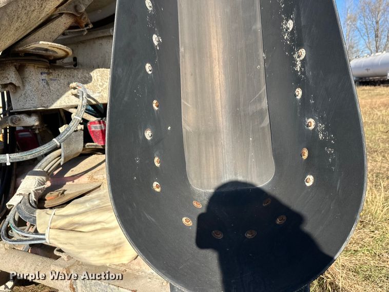 image for item DW4367 2000 Sterling L-Line ready mix truck