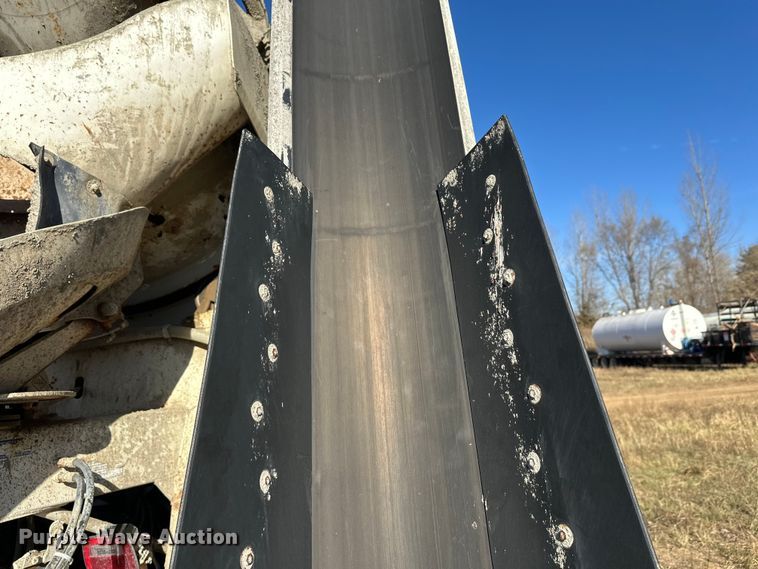 image for item DW4367 2000 Sterling L-Line ready mix truck