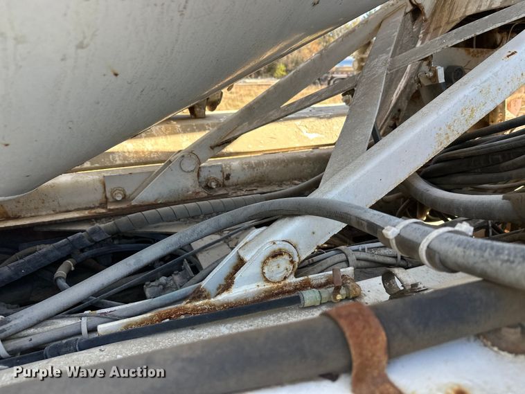 image for item DW4367 2000 Sterling L-Line ready mix truck