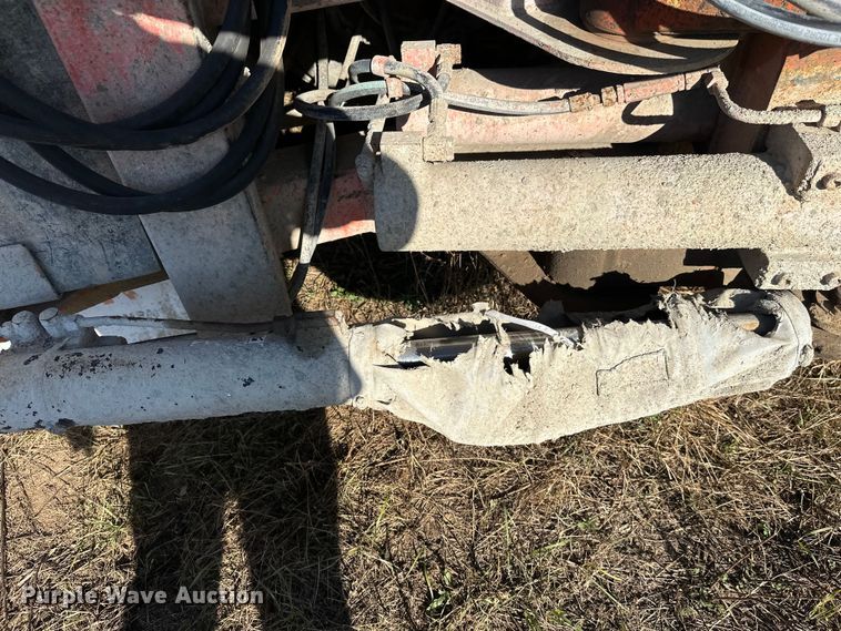 image for item DW4367 2000 Sterling L-Line ready mix truck