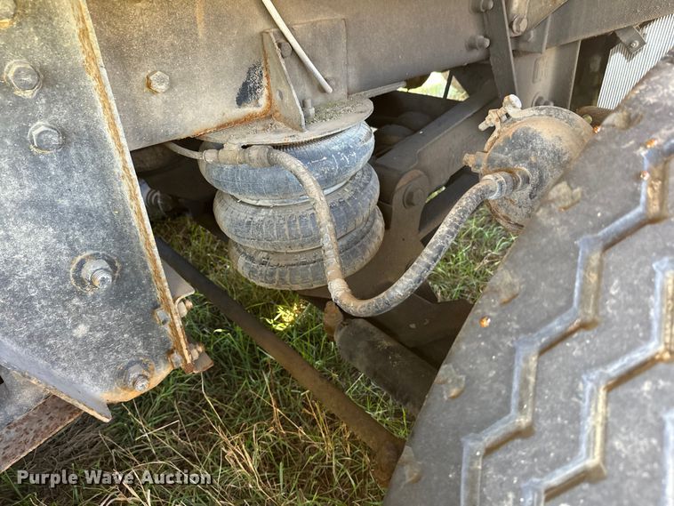 image for item DW4367 2000 Sterling L-Line ready mix truck