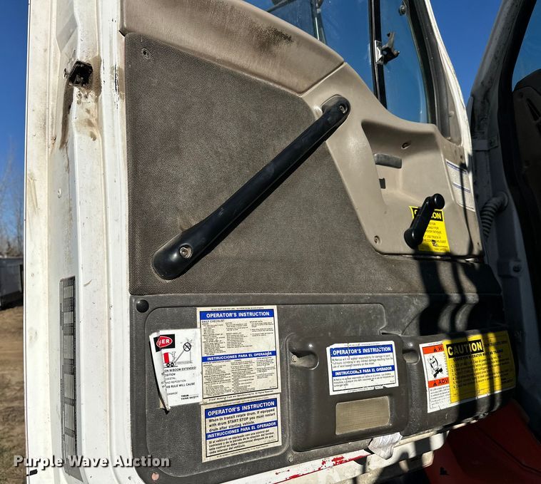 image for item DW4367 2000 Sterling L-Line ready mix truck