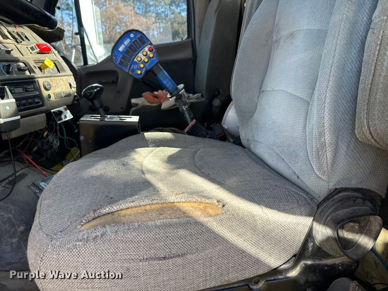 image for item DW4367 2000 Sterling L-Line ready mix truck