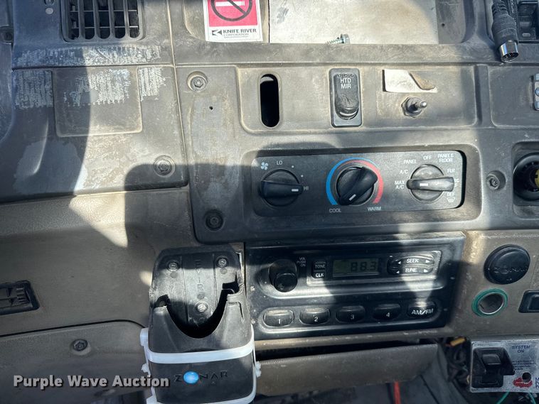 image for item DW4367 2000 Sterling L-Line ready mix truck