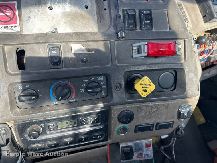 image for item DW4367 2000 Sterling L-Line ready mix truck