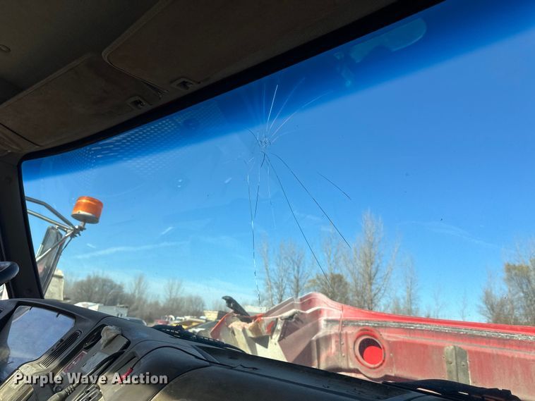 image for item DW4367 2000 Sterling L-Line ready mix truck