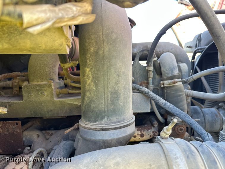 image for item DW4367 2000 Sterling L-Line ready mix truck